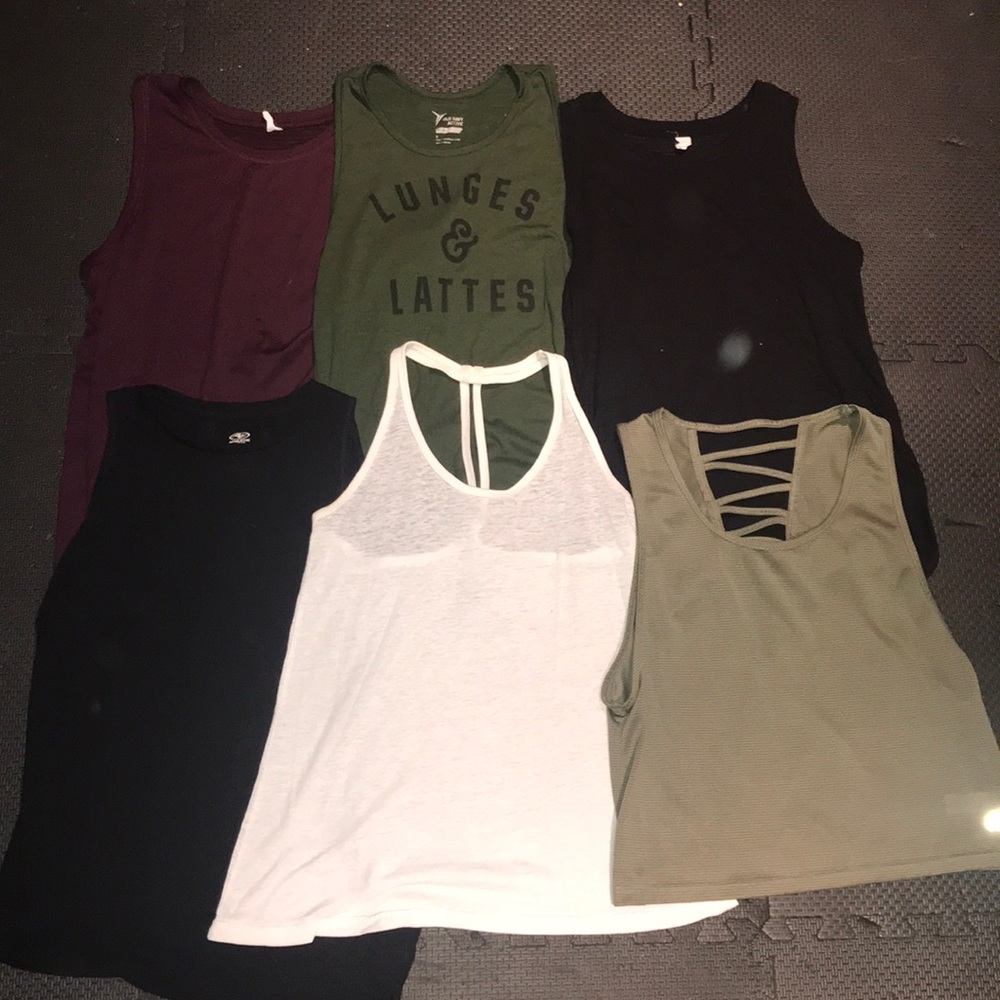 *SOLD* Workout Tank Bundle